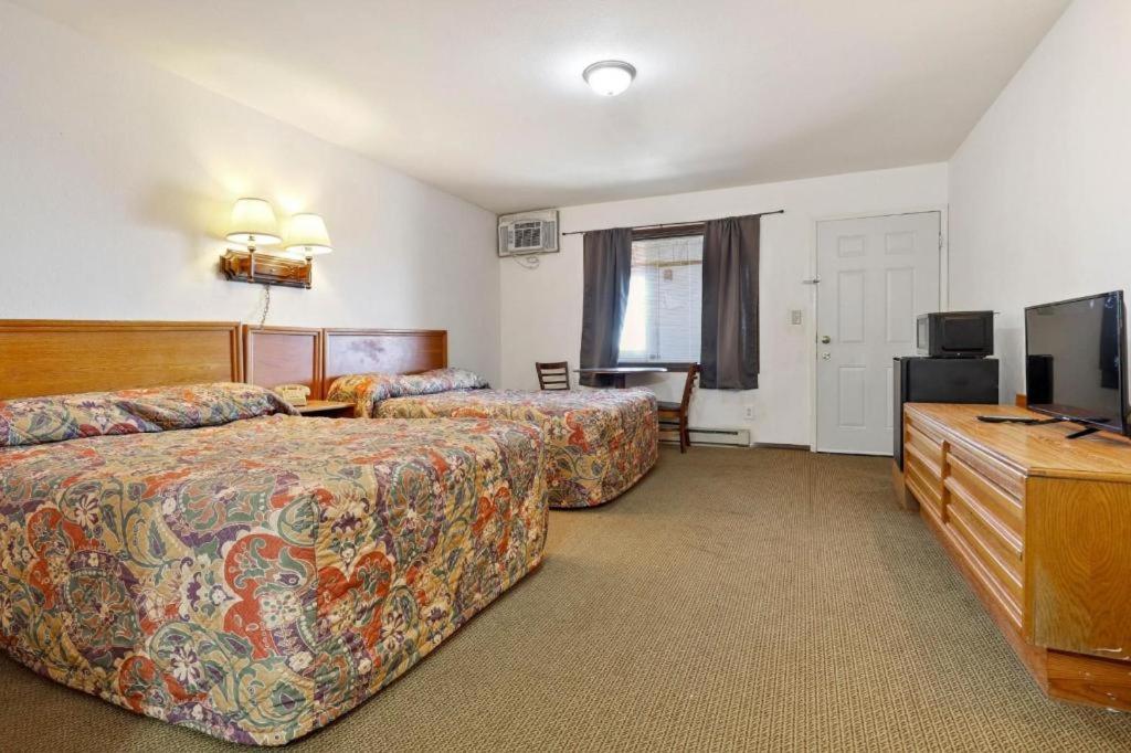 Hotel O Oskaloosa - Hwy 63/92 Kültér fotó