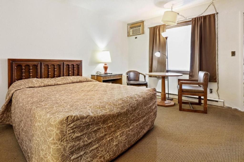 Hotel O Oskaloosa - Hwy 63/92 Kültér fotó